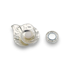 Magneet broche nr 473 fantasy zilverkleurig