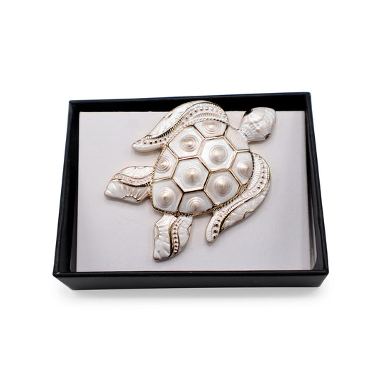 Magneet broche nr 208 fantasy goudkleurig
