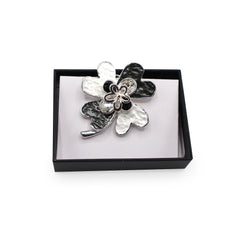 Magneet broche nr 296 fantasy zilverkleurig