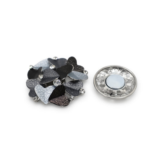 Magneet broche nr 333 fantasy zilverkleurig
