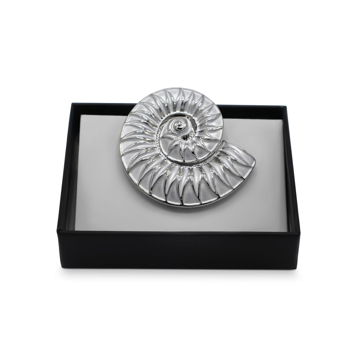 Magneet broche nr 342 fantasy zilverkleurig