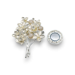 Magneet broche nr 474 fantasy zilverkleurig