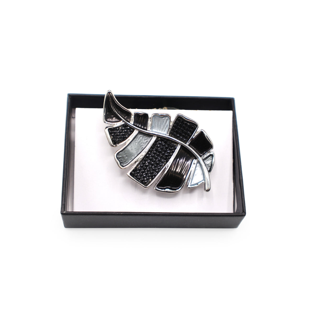  Magnetbrosche Nr. 257  Fantasie Silberfarben